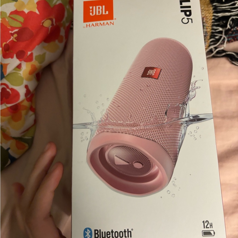 JBL Flip 5 Rose Bluetooth Speaker